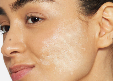 Do Blackhead Vacuums Really Work? A Deep Dive into the Hype